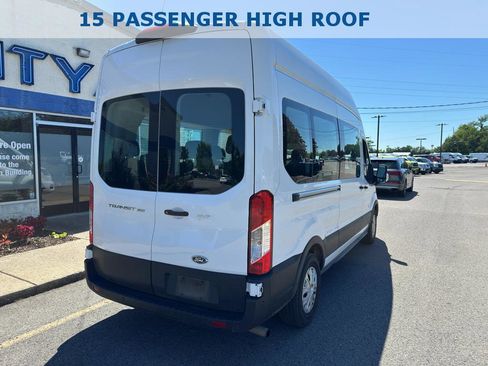 Used 2023 Ford Transit 350 XLT RWD image 3