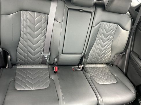 Used 2025 Kia Sportage X-Line w/ Premium Package image 19