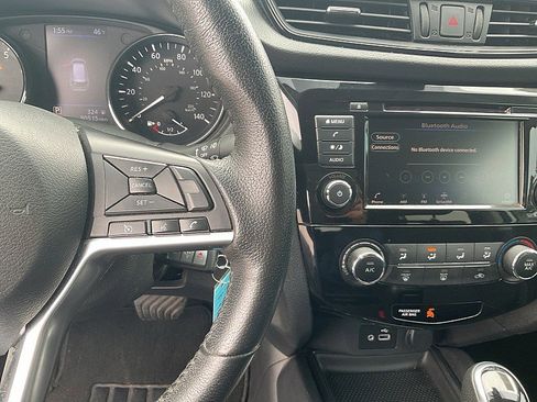 Used 2020 Nissan Rogue S w/ Special Edition Package image 14