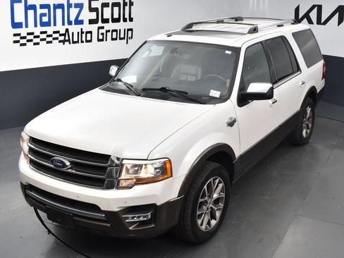 Used 2017 Ford Expedition King Ranch RWD image 9