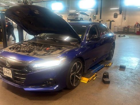 Used 2021 Honda Accord Sport Special Edition image 1