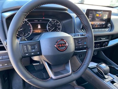 New 2026 Nissan Rogue SV image 12