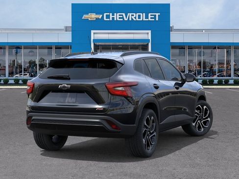 New 2026 Chevrolet Trax RS w/ Driver Confidence Package FWD image 4