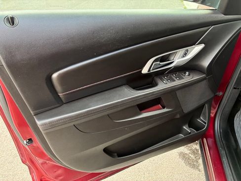 Used 2016 GMC Terrain SLE AWD/4WD image 13