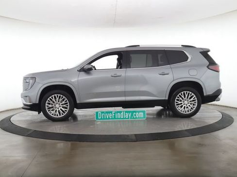 Used 2026 GMC Acadia Denali w/ LPO, Floor Liner Package AWD/4WD image 9