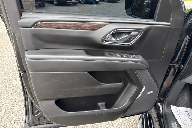 Used 2023 Chevrolet Tahoe LT AWD/4WD image 19