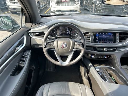 Used 2022 Buick Enclave Premium AWD/4WD image 27