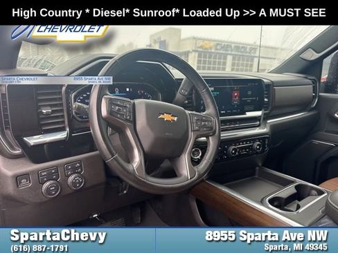 Used 2024 Chevrolet Silverado 2500 High Country AWD/4WD image 15