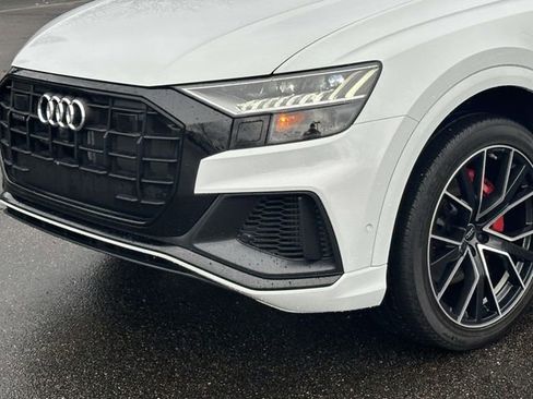 Used 2023 Audi Q8 Premium Plus image 8