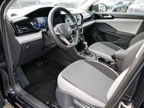 Used 2024 Volkswagen Taos S image 11