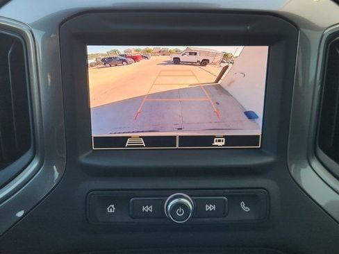 Used 2025 Chevrolet Silverado 1500 Custom image 6