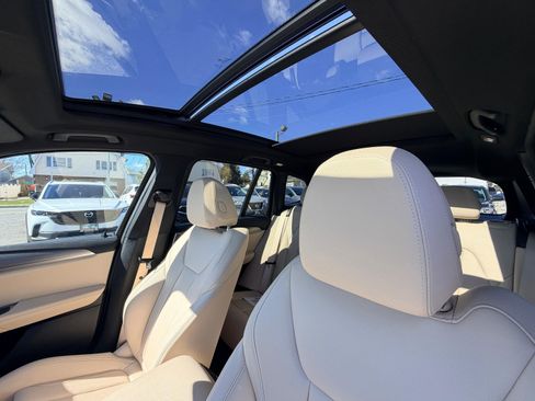 Used 2018 BMW X3 M40i image 21