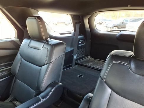 Used 2022 Ford Explorer ST w/ Equipment Group 401A AWD/4WD image 15