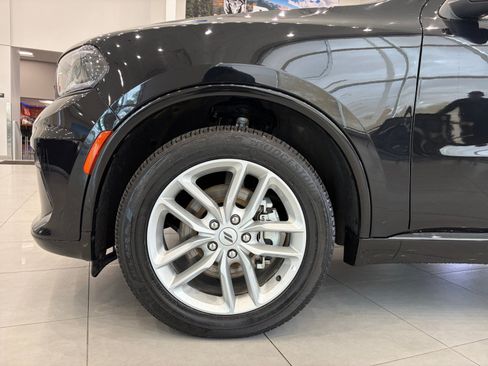 Used 2025 Dodge Durango GT AWD/4WD image 10