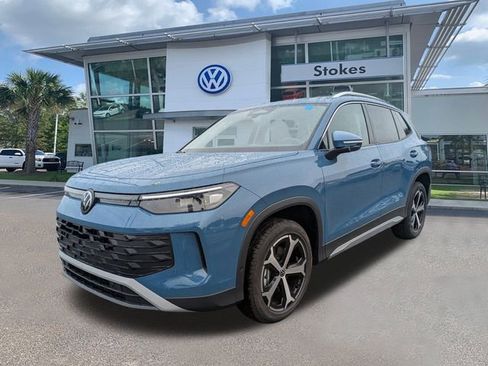 New 2026 Volkswagen Tiguan SE image 8