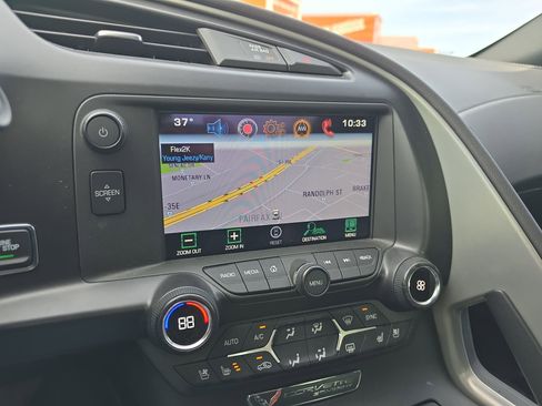 Used 2015 Chevrolet Corvette Stingray Z51 w/ 2LT Preferred Equipment Group image 18