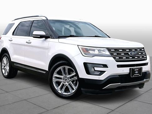 Used 2016 Ford Explorer Limited image 2