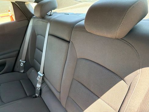 Used 2024 Chevrolet Malibu LT FWD image 18