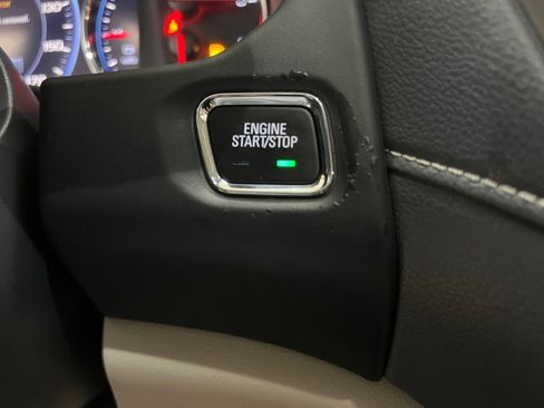 Used 2021 GMC Acadia Denali w/ Denali Ultimate Package image 24