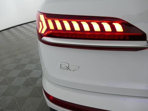 Used 2023 Audi Q7 3.0T Premium Plus w/ Premium Plus Package image 2