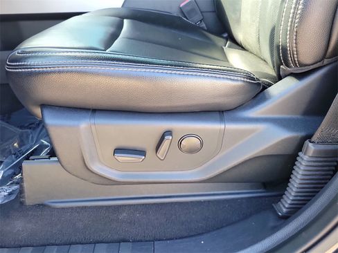 Used 2021 Ford F250 Lariat w/ Lariat Ultimate Package image 20