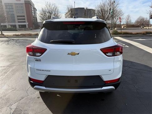 Used 2022 Chevrolet TrailBlazer LT w/ Convenience Package image 7
