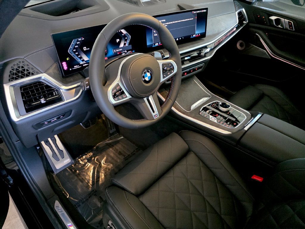 New 2026 BMW X5 M60i AWD/4WD image 8