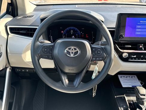 New 2026 Toyota Corolla Cross L image 12