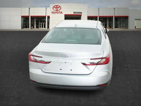 New 2026 Toyota Camry LE image 18