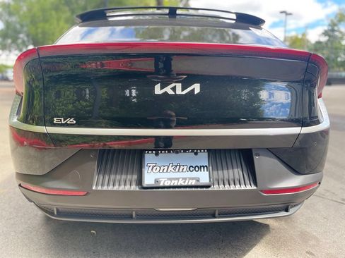 Certified 2024 Kia EV6 Light RWD image 5