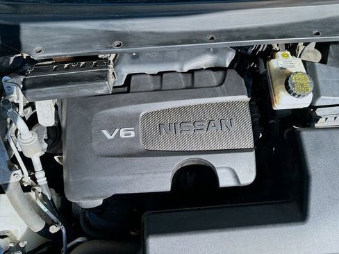 Used 2019 Nissan Pathfinder Platinum image 35