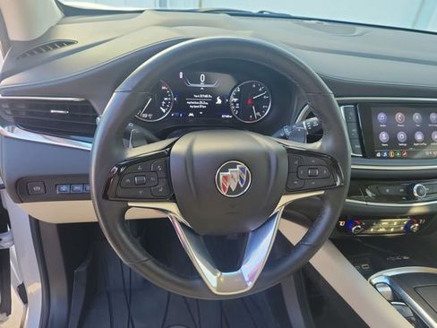 Used 2023 Buick Enclave Avenir w/ Avenir Technology Package image 17