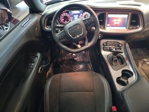Used 2023 Dodge Challenger R/T Scat Pack RWD image 4