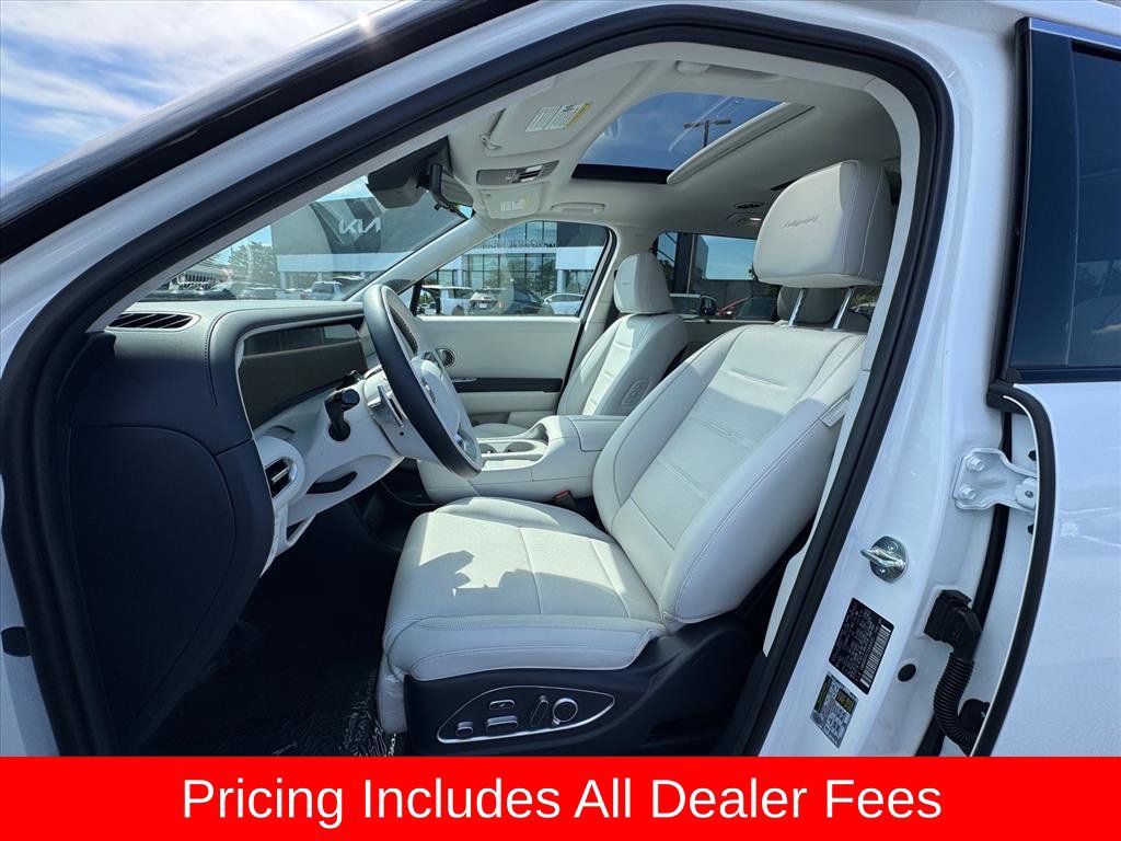 Used 2026 Hyundai Palisade Calligraphy FWD image 17