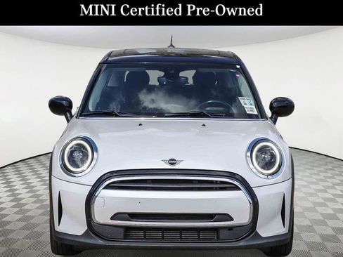 Used 2023 MINI Cooper 4-Door Hardtop FWD image 2