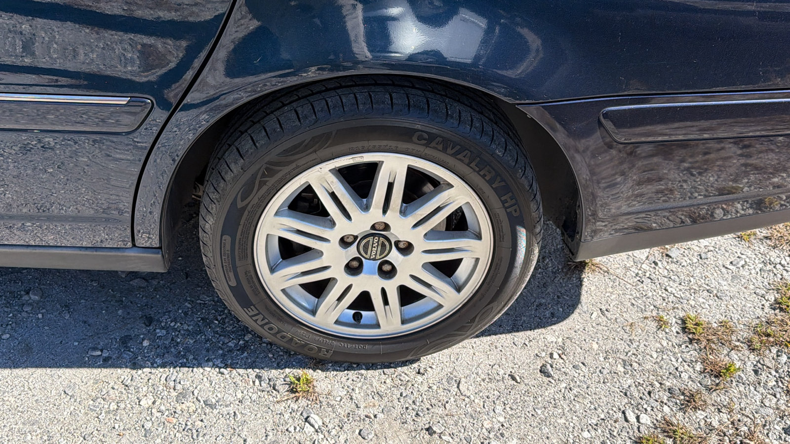 Used 2004 Volvo S80 2.5T FWD image 13