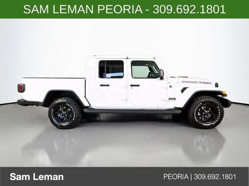 New 2025 Jeep Gladiator Sport image 8