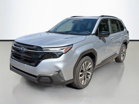 New 2025 Subaru Forester Touring image 7