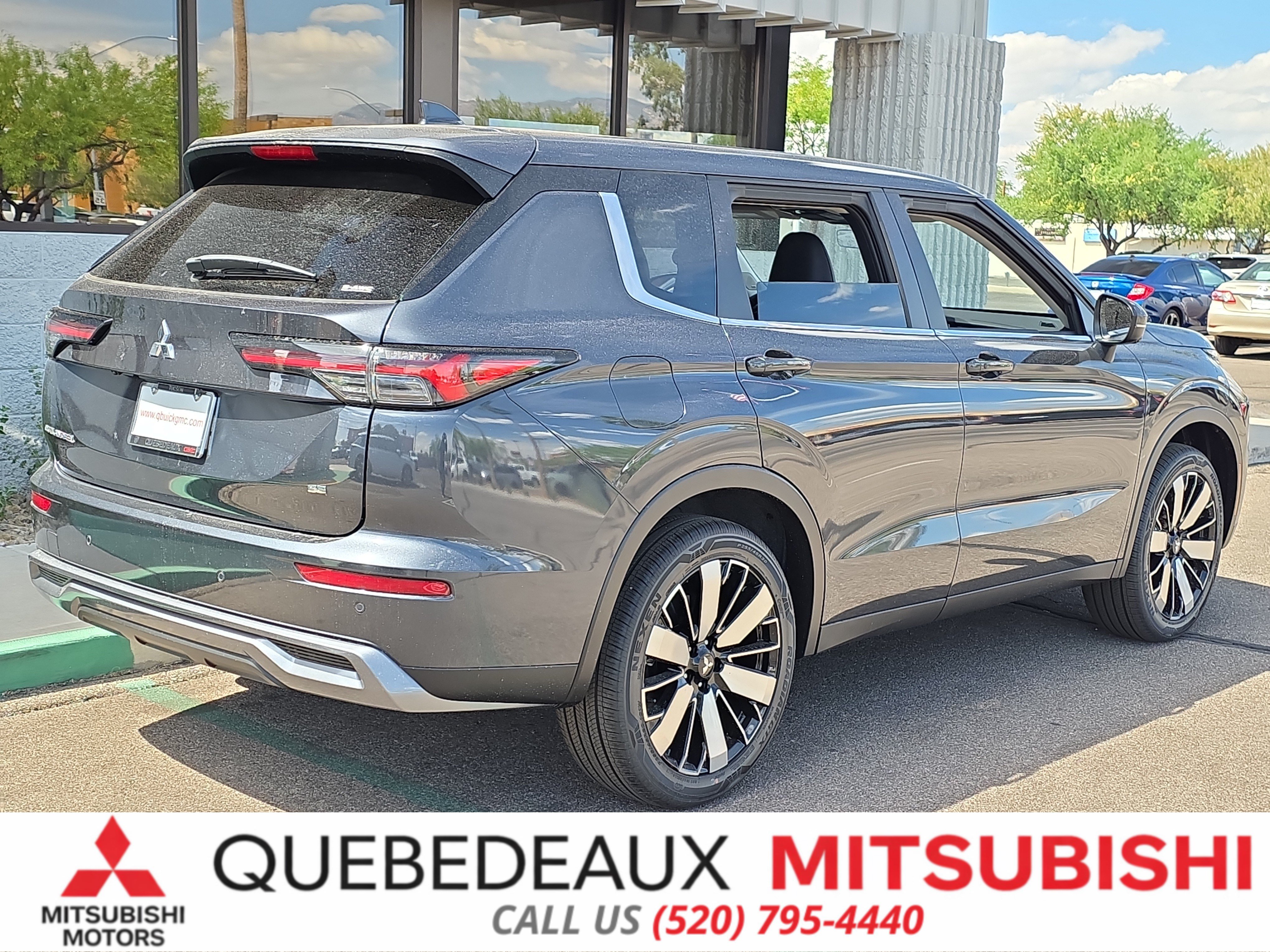 New 2026 Mitsubishi Outlander SE AWD/4WD image 7