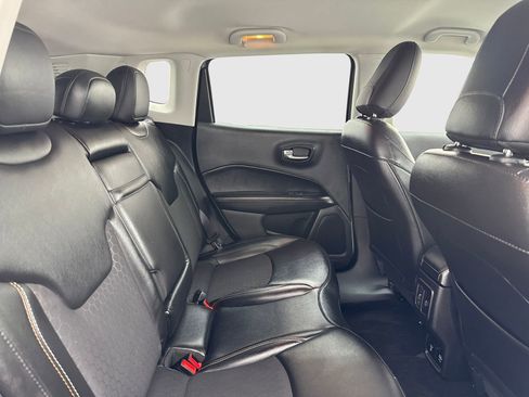 Used 2019 Jeep Compass Latitude w/ Safety & Security Group FWD image 46