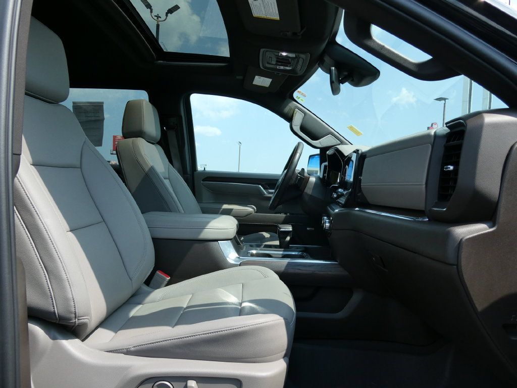 Used 2024 GMC Sierra 1500 SLT w/ SLT Premium Plus Package AWD/4WD image 14