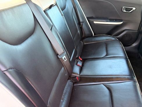 Used 2025 Kia K4 GT-Line w/ GT-Line Premium Package FWD image 12