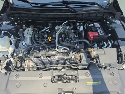 Used 2023 Nissan Altima 2.5 S FWD image 11