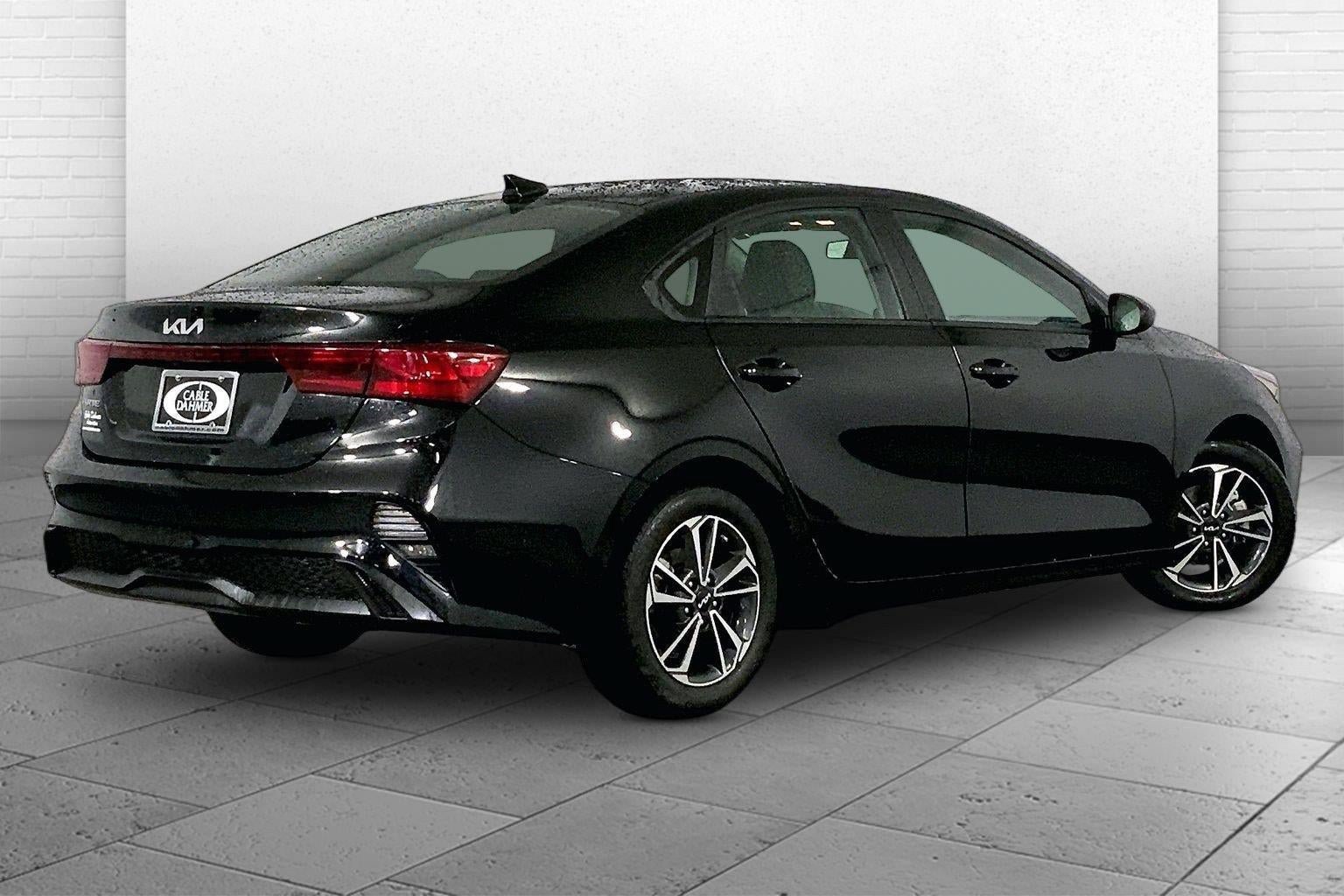 Used 2024 Kia Forte Sedan FWD image 13