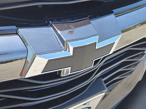 New 2026 Chevrolet Blazer RS w/ LPO, Floor Liner Package FWD image 19
