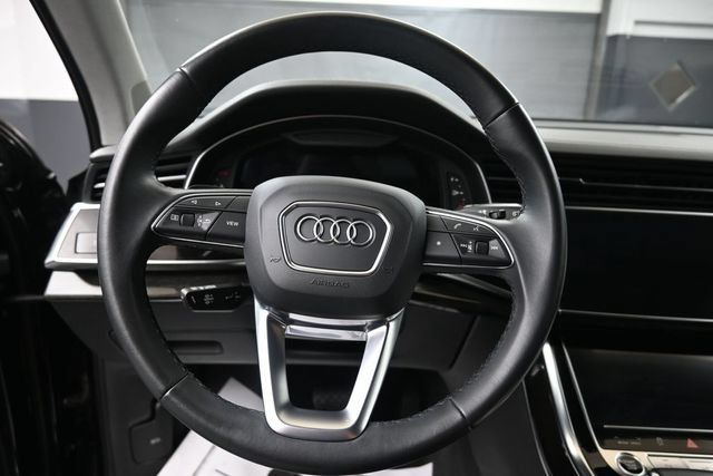 Used 2023 Audi Q7 3.0T Prestige w/ Prestige Package AWD/4WD image 23