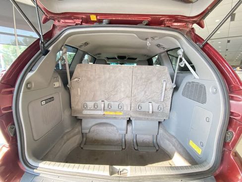 Used 2005 Toyota Sienna XLE Limited FWD image 26