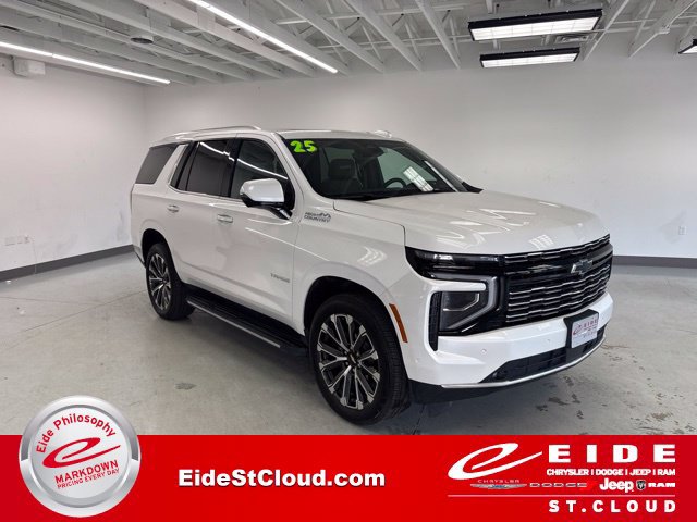 Used 2025 Chevrolet Tahoe High Country w/ Sun And Tow Package AWD/4WD image 1