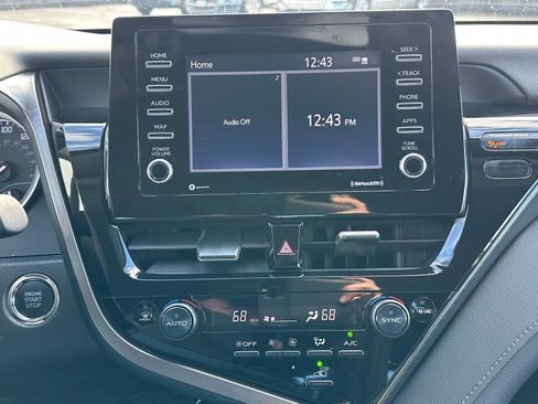 Used 2024 Toyota Camry LE image 25