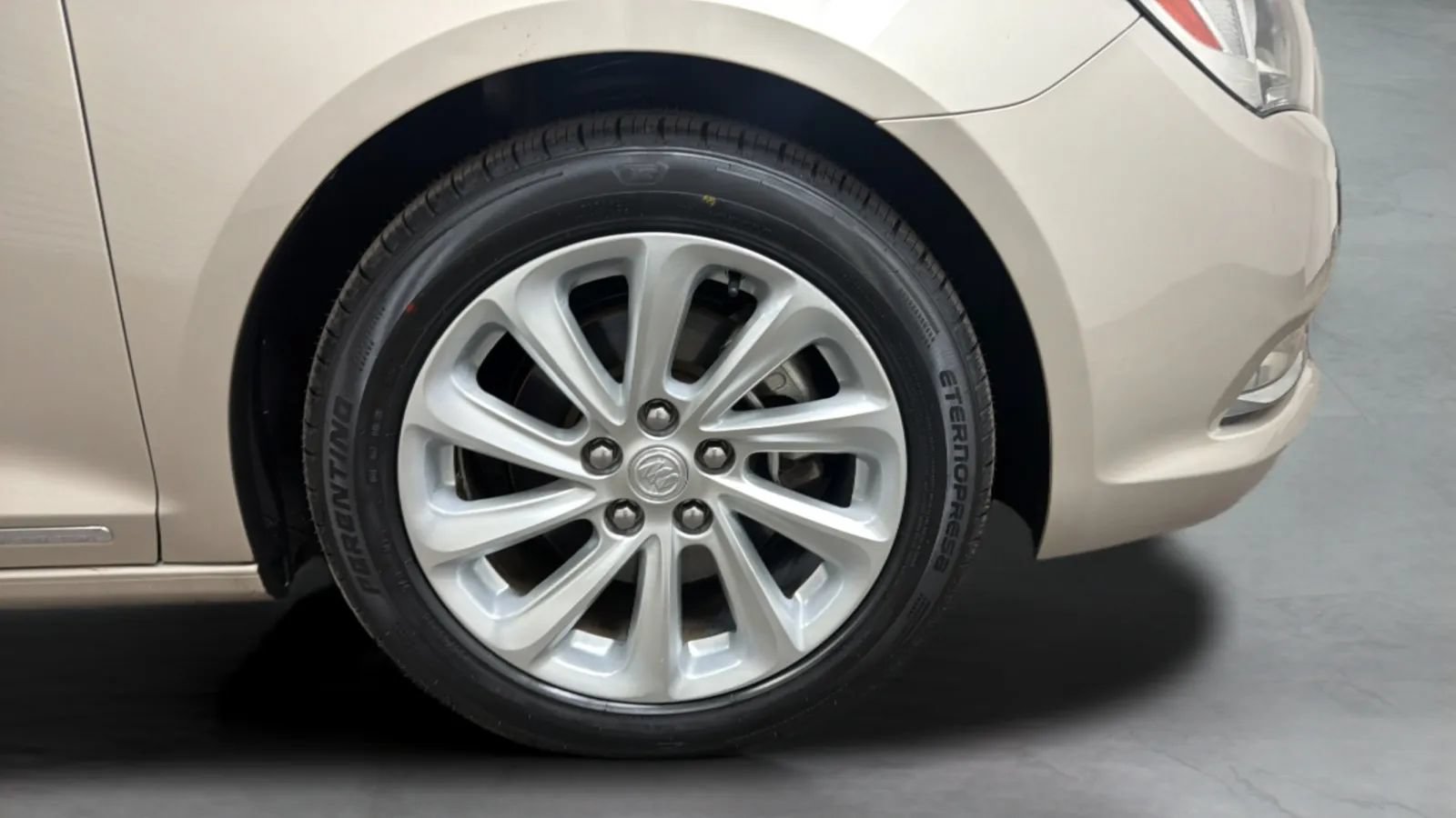 Used 2015 Buick LaCrosse Leather w/ Experience Buick Package FWD image 26